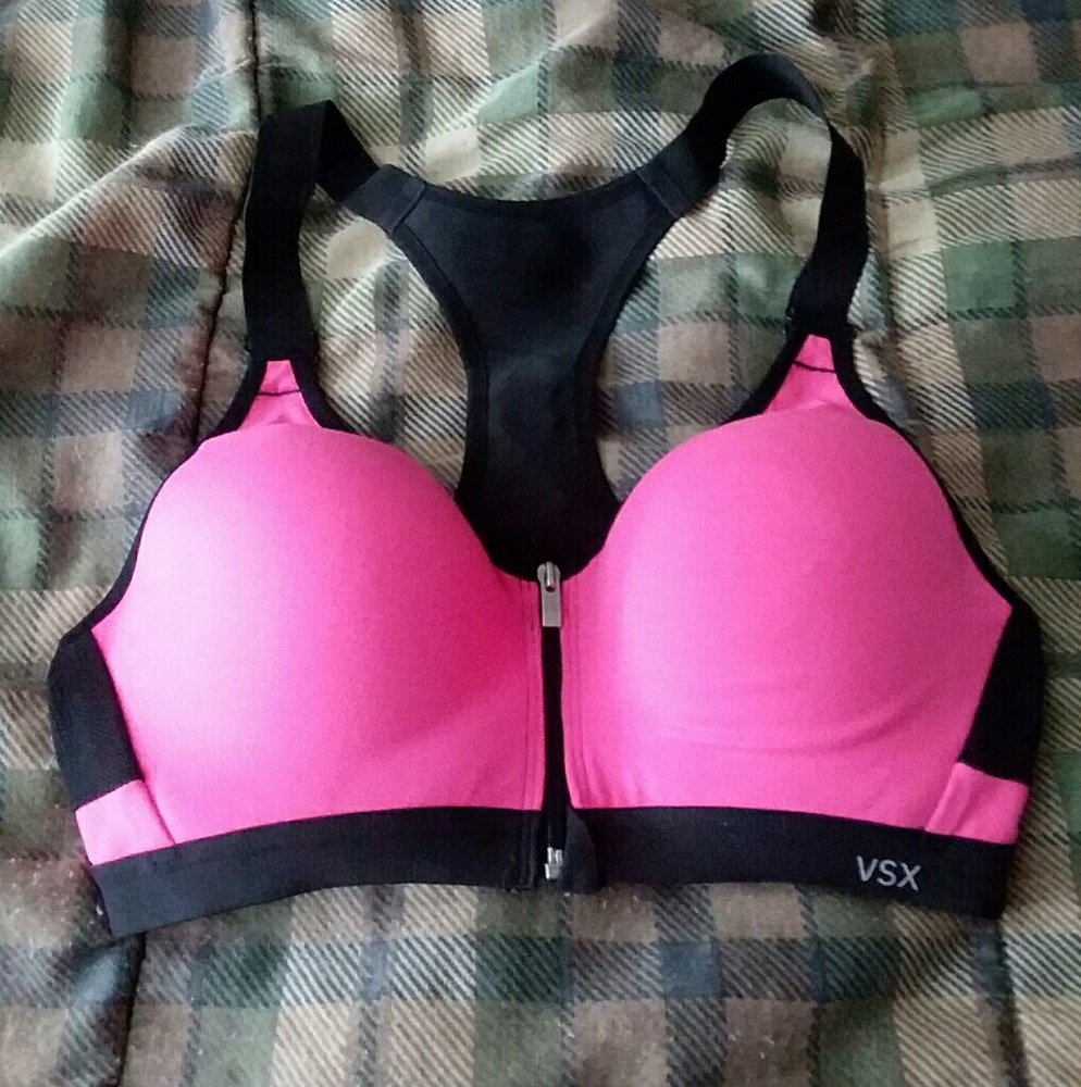 Sports bra